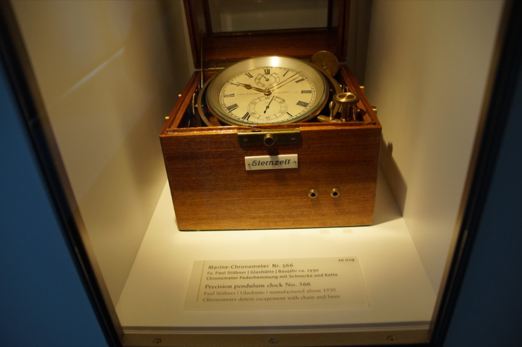 1200px-Marinechronometer 2